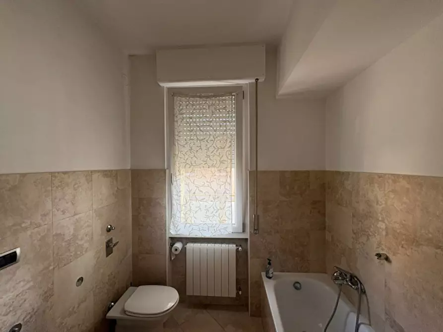 Immagine 14 di Appartamento in vendita  in Meda, Via Trento 86 a Meda