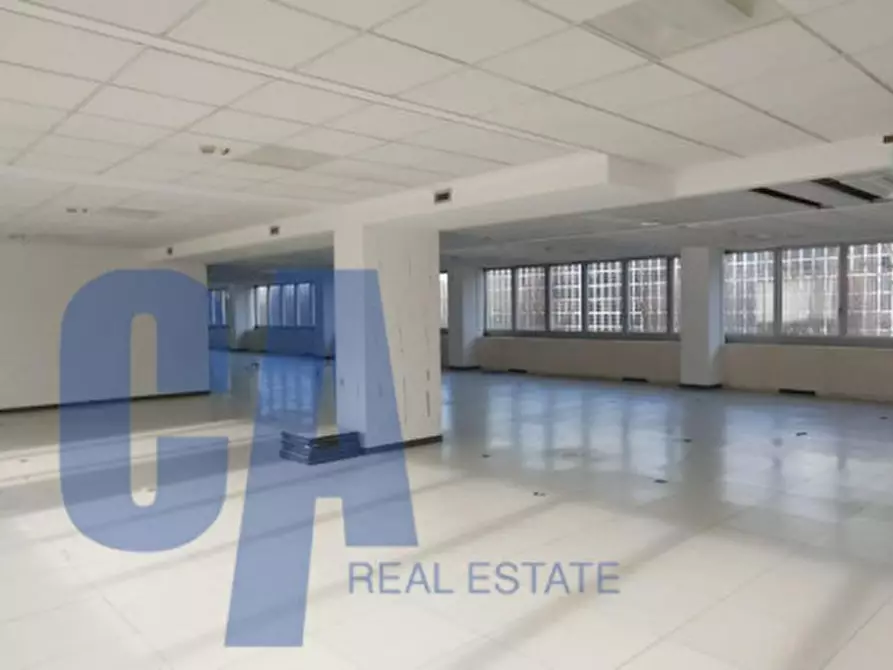 Immagine 4 di Ufficio in affitto  in VIA BUGATTI ETTORE a Milano