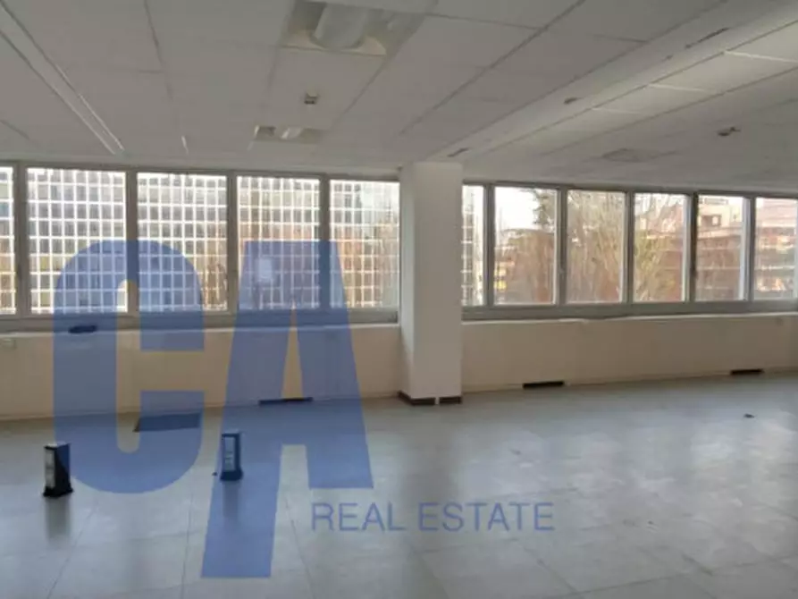 Immagine 6 di Ufficio in affitto  in VIA BUGATTI ETTORE a Milano