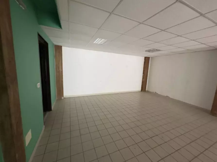 Immagine 3 di Negozio in vendita  in Via Piero Gobetti, 30, 76123 Andria BT, Italia a Andria