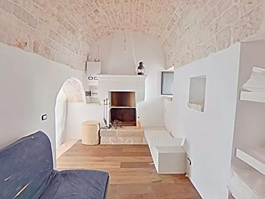 Immagine 16 di Rustico / casale in vendita  in Viale Delle ginestre a Fasano