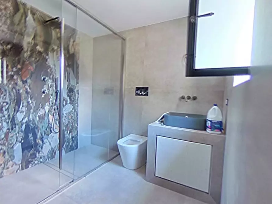 Immagine 17 di Rustico / casale in vendita  in Viale Delle ginestre a Fasano