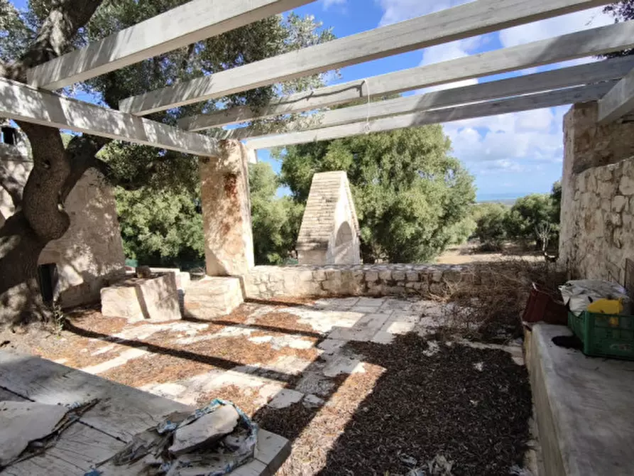 Immagine 29 di Rustico / casale in vendita  in Viale Delle ginestre a Fasano