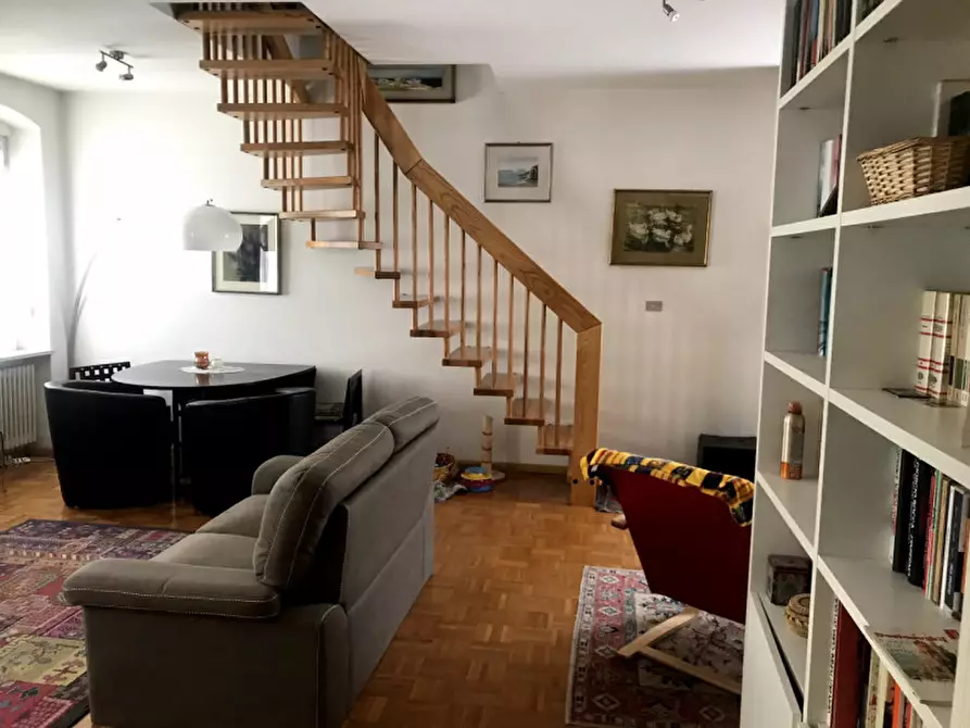 Immagine 2 di Appartamento in vendita  in Vicolo Cà de Bezzi a Bolzano