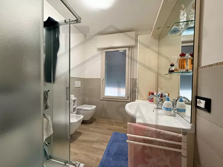 Immagine 12 di Casa trifamiliare in vendita  in Via Isonzo a Montegrotto Terme
