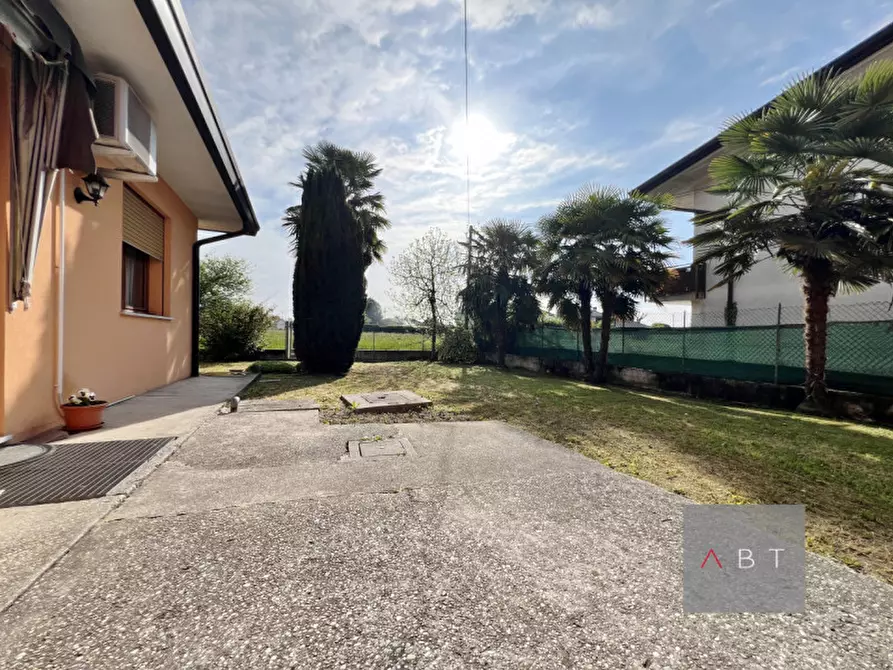 Immagine 19 di Attività commerciale in vendita  a Villa Del Conte