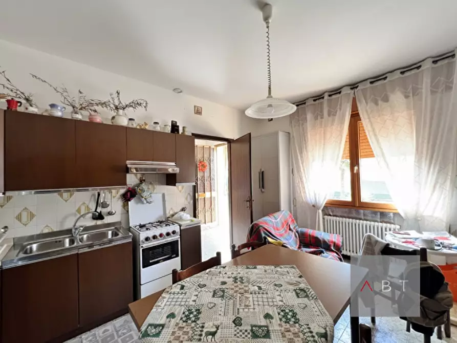 Immagine 20 di Attività commerciale in vendita  a Villa Del Conte