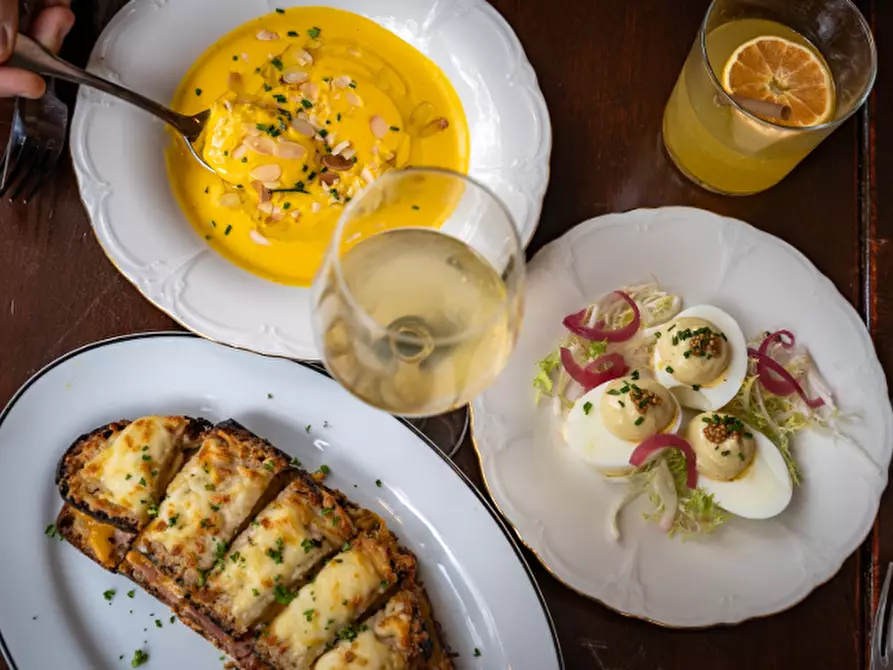 Immagine 4 di Attività commerciale in vendita  a Rubano