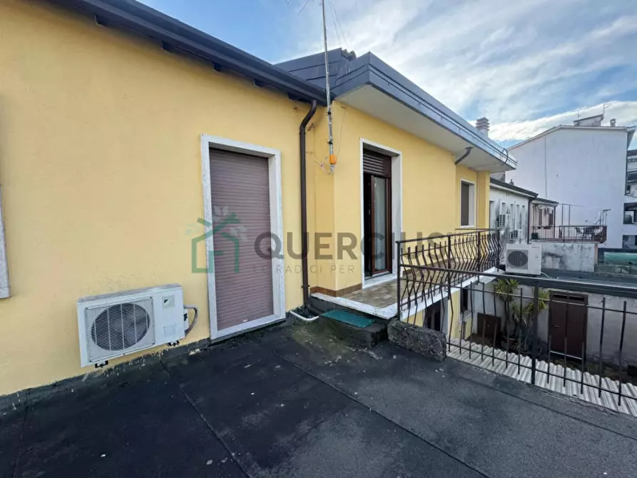 Immagine 33 di Casa bifamiliare in vendita  in VIA STRA` a Colognola Ai Colli