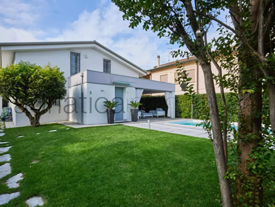 Immagine 5 di Casa indipendente in vendita  a Jesolo
