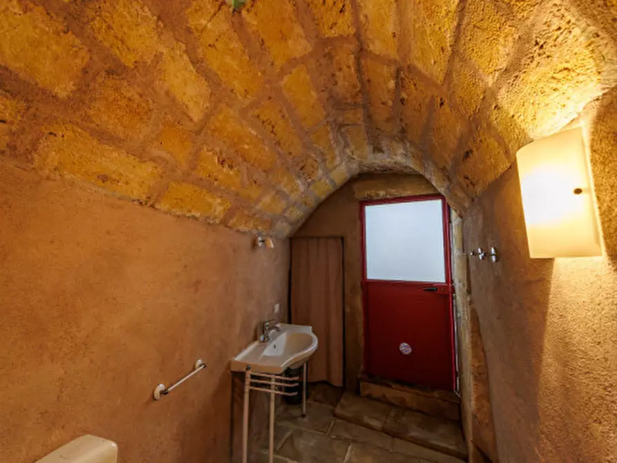 Immagine 13 di Casa indipendente in vendita  in via arcivescovo zezza a Ruffano