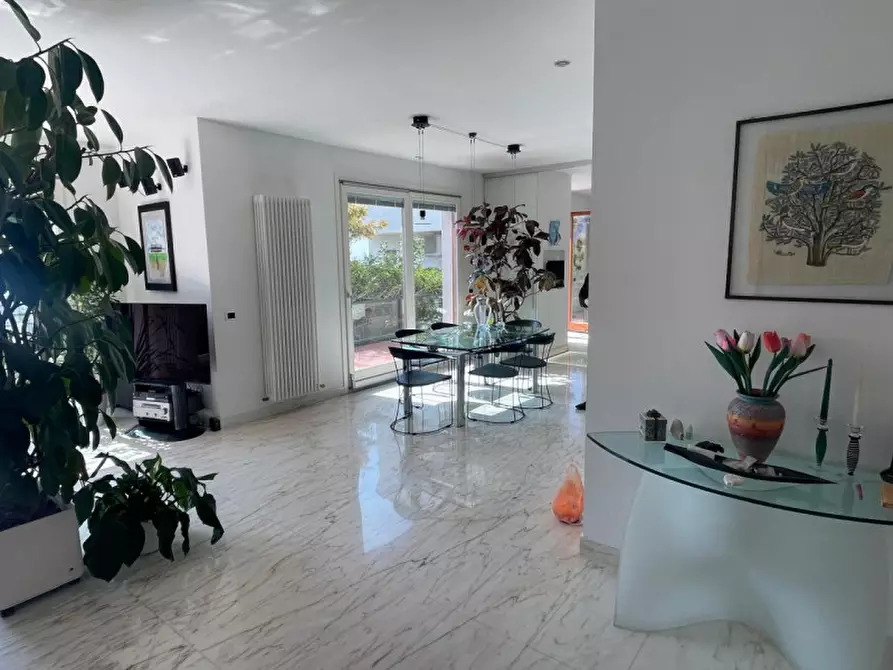 Immagine 5 di Appartamento in vendita  in STRADA VECCHIA DI PIETRALACROCE 70 H a Ancona