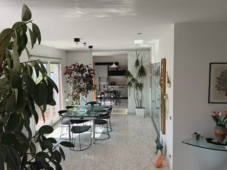 Immagine 10 di Appartamento in vendita  in STRADA VECCHIA DI PIETRALACROCE 70 H a Ancona