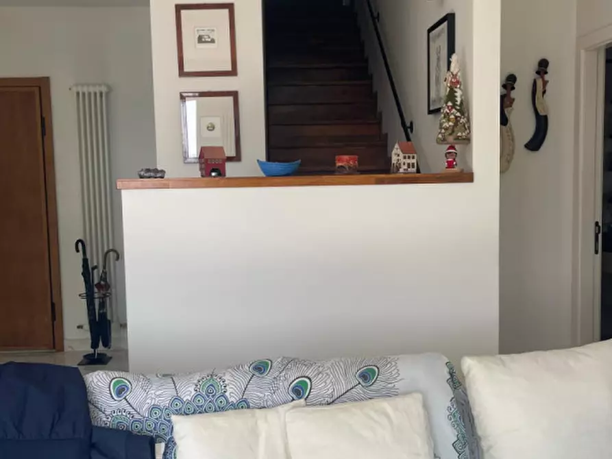 Immagine 25 di Appartamento in vendita  in STRADA VECCHIA DI PIETRALACROCE 70 H a Ancona