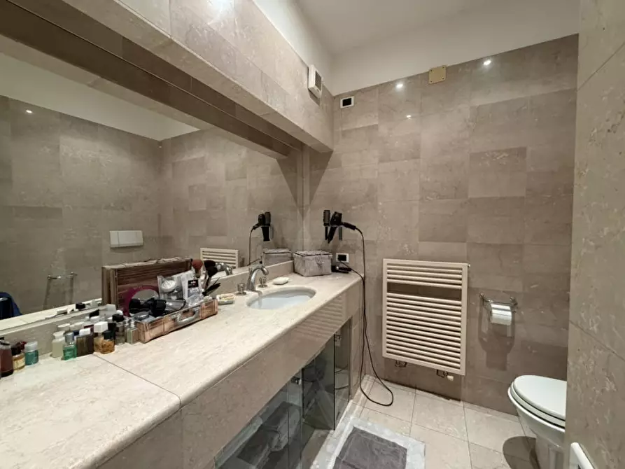 Immagine 38 di Appartamento in vendita  in STRADA VECCHIA DI PIETRALACROCE 70 H a Ancona