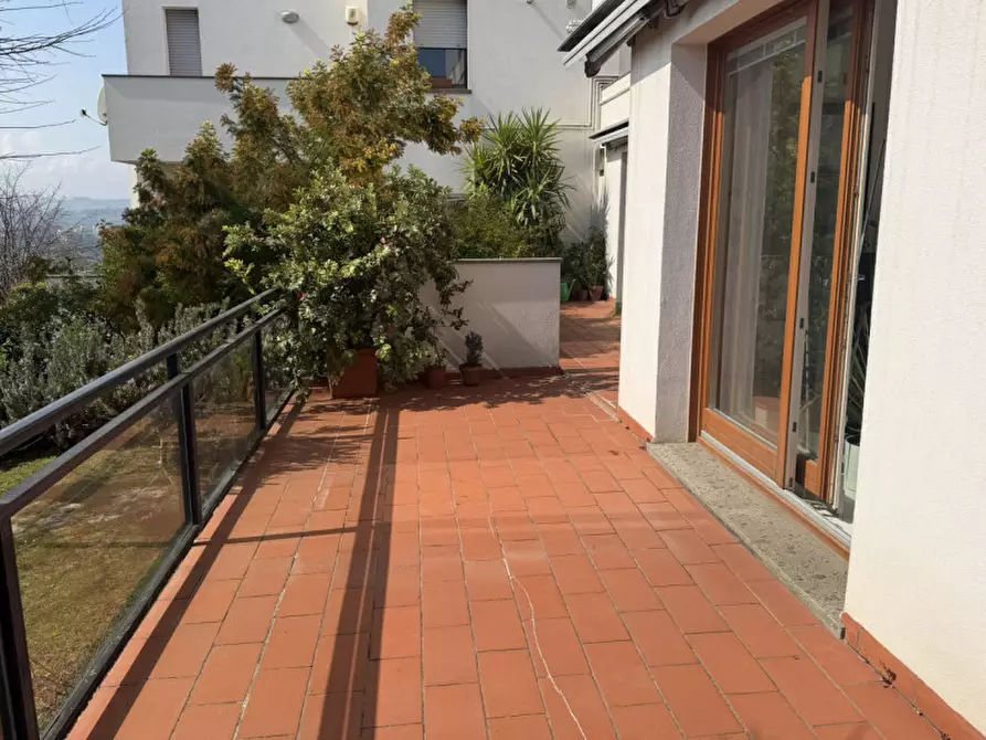 Immagine 49 di Appartamento in vendita  in STRADA VECCHIA DI PIETRALACROCE 70 H a Ancona