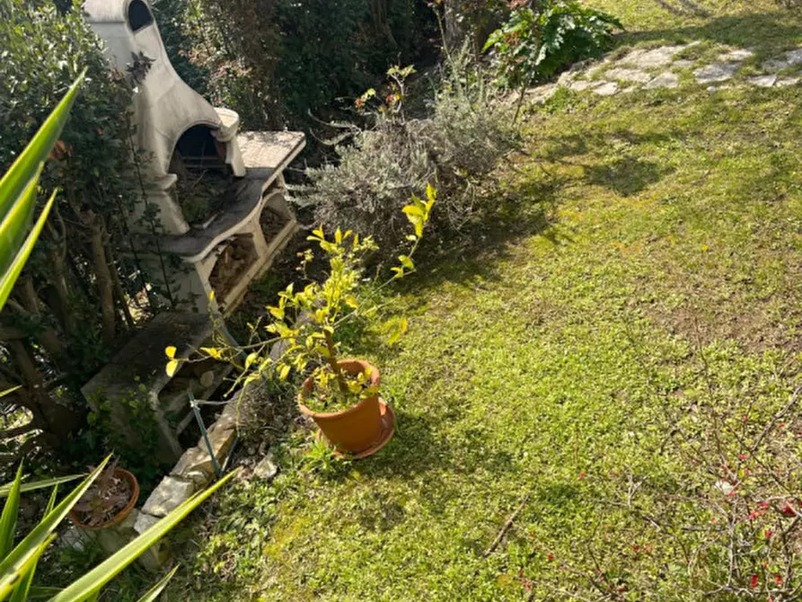 Immagine 73 di Appartamento in vendita  in STRADA VECCHIA DI PIETRALACROCE 70 H a Ancona