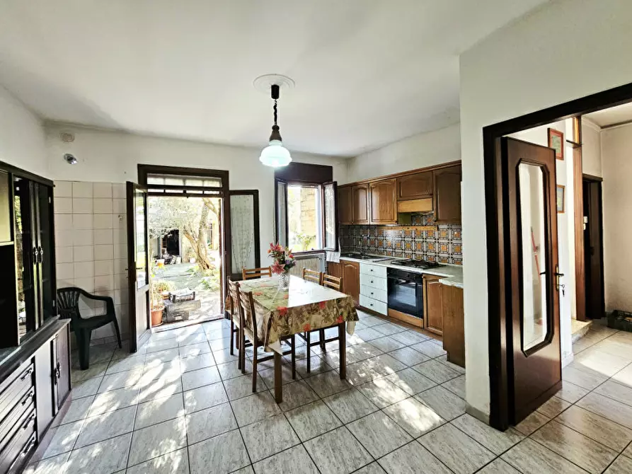 Immagine 1 di Villetta a schiera in vendita  in VIA CESARE BATTISTI a Villa Estense