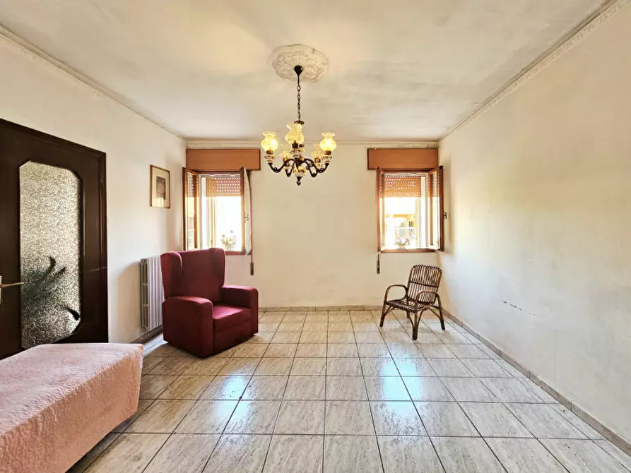 Immagine 3 di Villetta a schiera in vendita  in VIA CESARE BATTISTI a Villa Estense