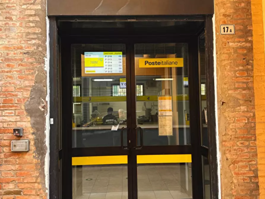 Immagine 2 di Ufficio in vendita  in via Pizzardi a Bologna