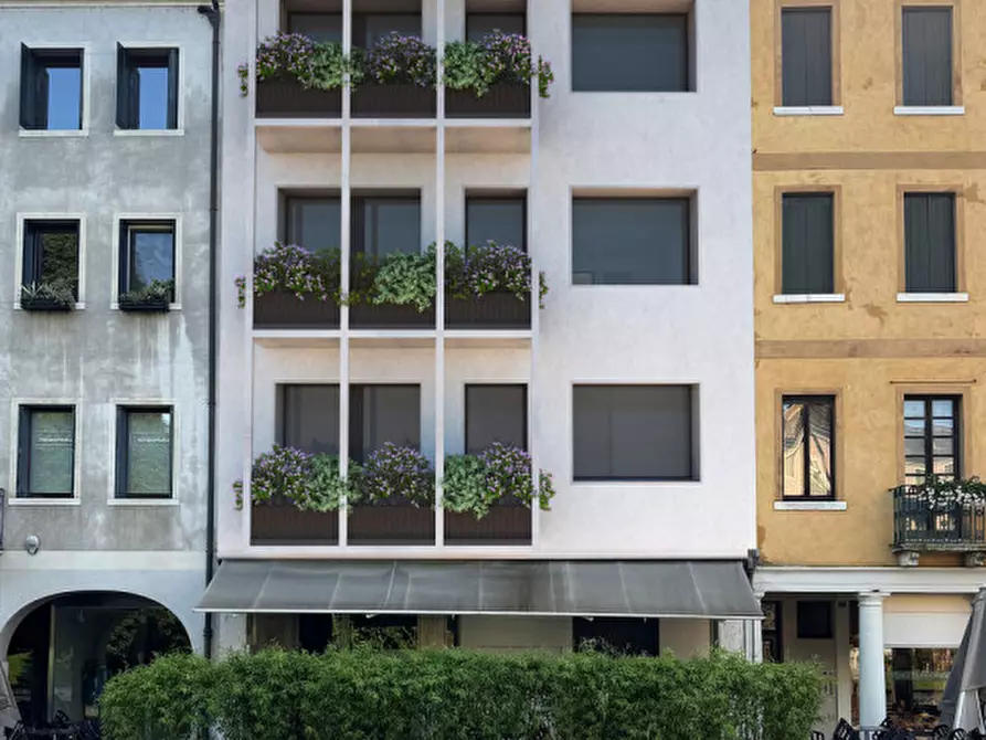 Immagine 1 di Ufficio in vendita  in Corso Ventinove Aprile a Castelfranco Veneto