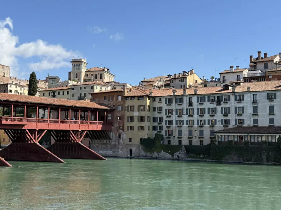 Immagine 1 di Appartamento in affitto  in Via Roma a Bassano Del Grappa