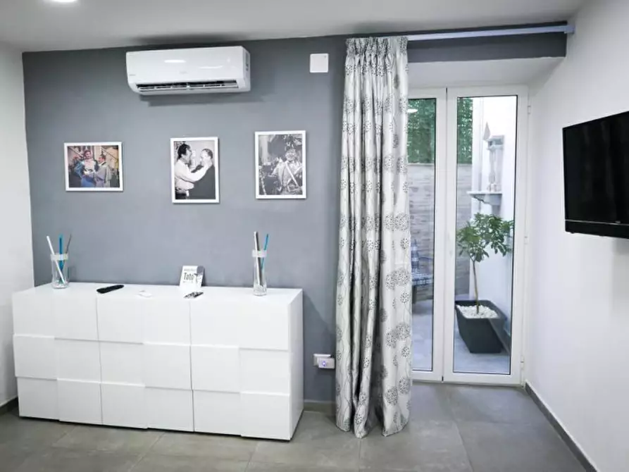 Immagine 2 di Camera in affitto  in Via Vincenzo de Monte, 27 a Napoli