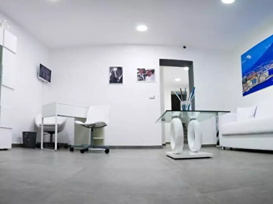 Immagine 13 di Camera in affitto  in Via Vincenzo de Monte, 27 a Napoli