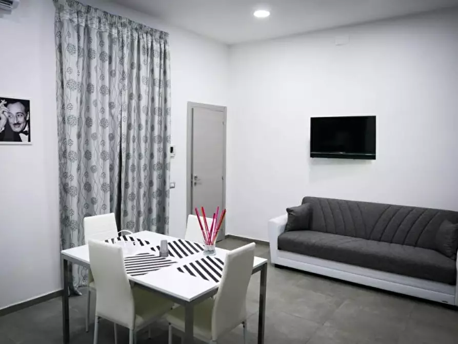 Immagine 15 di Camera in affitto  in Via Vincenzo de Monte, 27 a Napoli