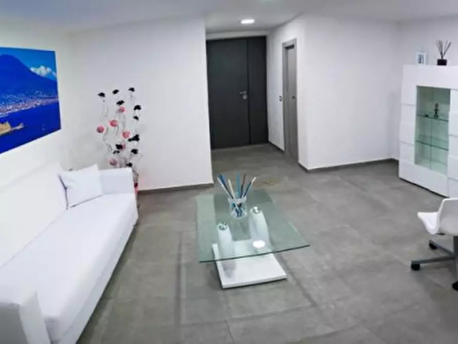 Immagine 18 di Camera in affitto  in Via Vincenzo de Monte, 27 a Napoli