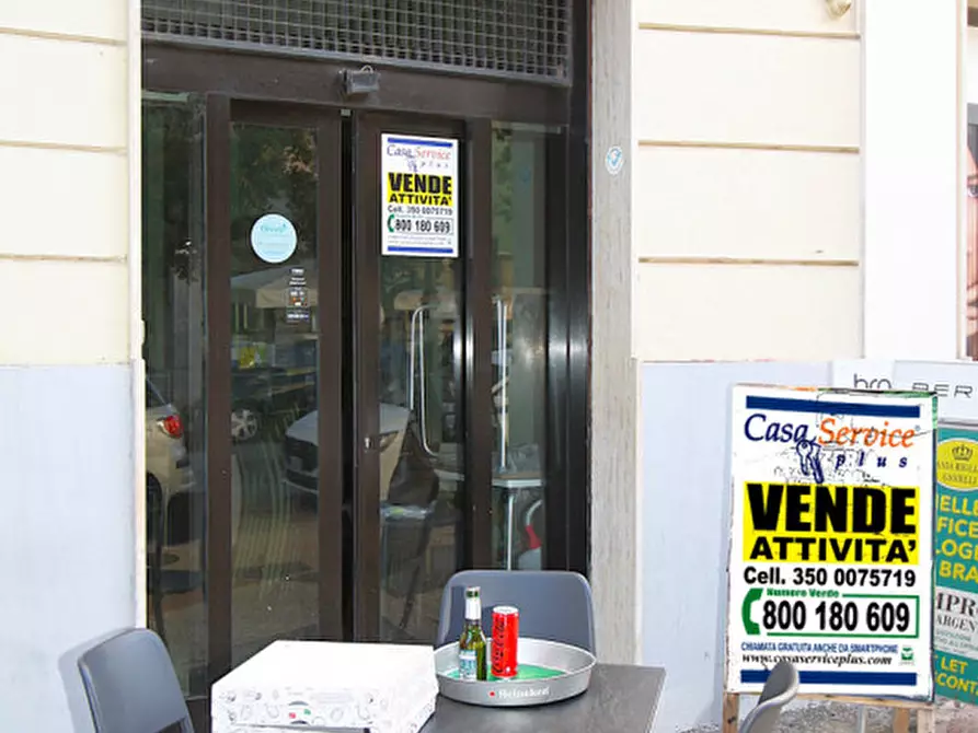 Immagine 12 di Attività commerciale in vendita  in Corso Roma a Gallipoli