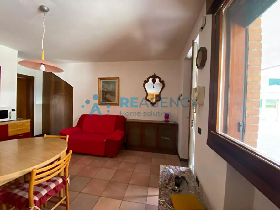 Immagine 2 di Appartamento in vendita  in Via Curti a Caldogno