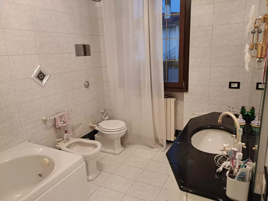 Immagine 15 di Villa in vendita  in via 24 maggio a Ponte San Nicolò