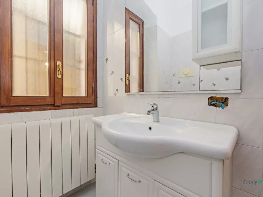 Immagine 22 di Appartamento in affitto  in Via Dossi Donato, 13 a Cornate D'adda