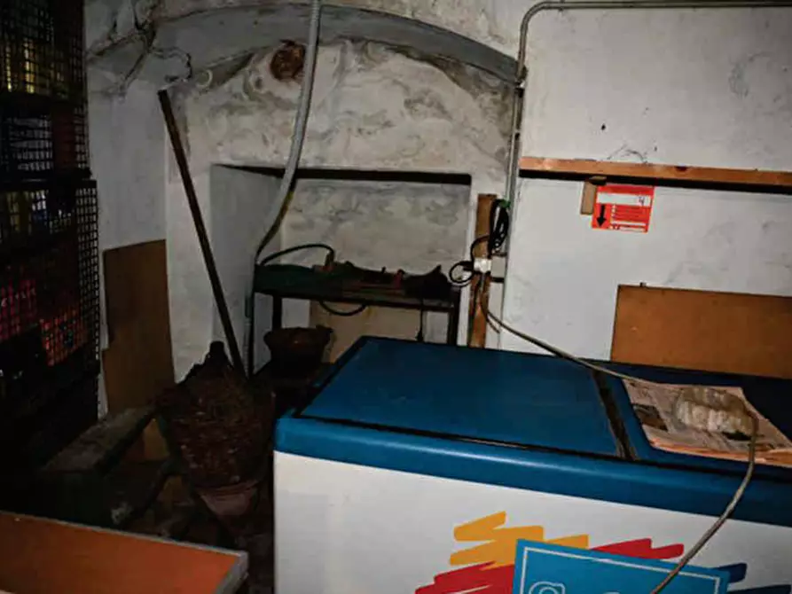 Immagine 18 di Casa indipendente in vendita  in Via Due Porte a Pastrengo