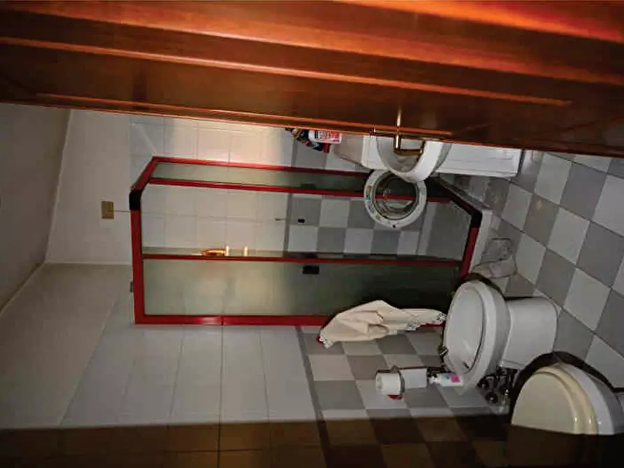 Immagine 28 di Casa indipendente in vendita  in Via Due Porte a Pastrengo