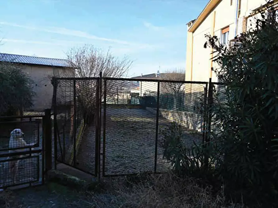 Immagine 43 di Casa indipendente in vendita  in Via Due Porte a Pastrengo