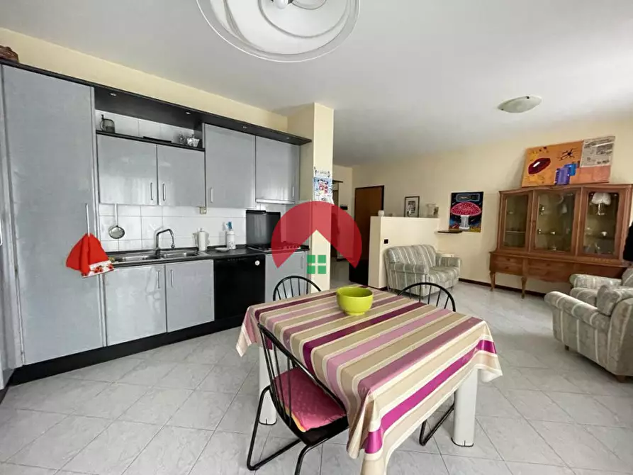 Immagine 5 di Appartamento in vendita  in piazza mulino a Matera