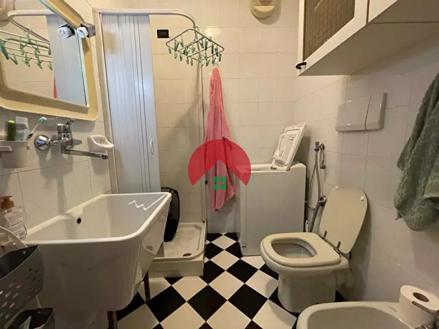 Immagine 14 di Appartamento in vendita  in piazza mulino a Matera