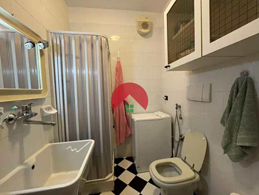 Immagine 15 di Appartamento in vendita  in piazza mulino a Matera