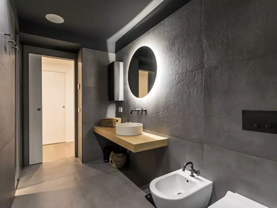 Immagine 15 di Appartamento in vendita  in Via Quarenghi 32 a Bergamo