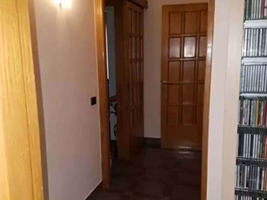 Immagine 2 di Appartamento in affitto  in via Freud a Napoli