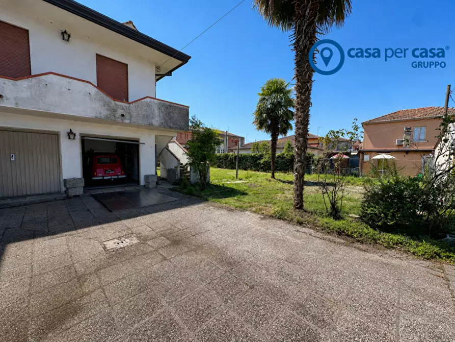 Immagine 2 di Casa indipendente in vendita  in Via Dante Alighieri a Ariano Nel Polesine