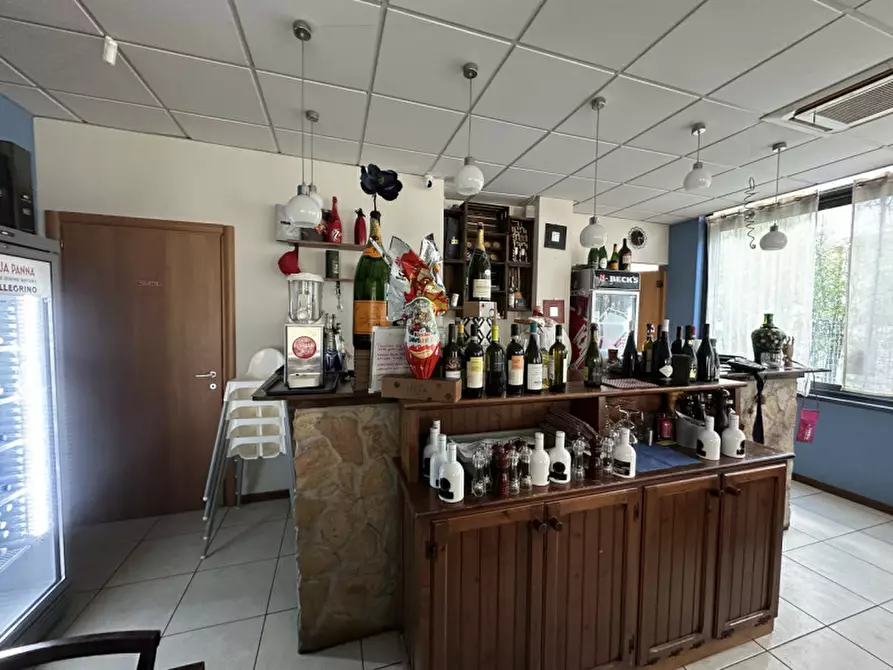 Immagine 7 di Attività commerciale in vendita  in Viale Siracusa a Rimini