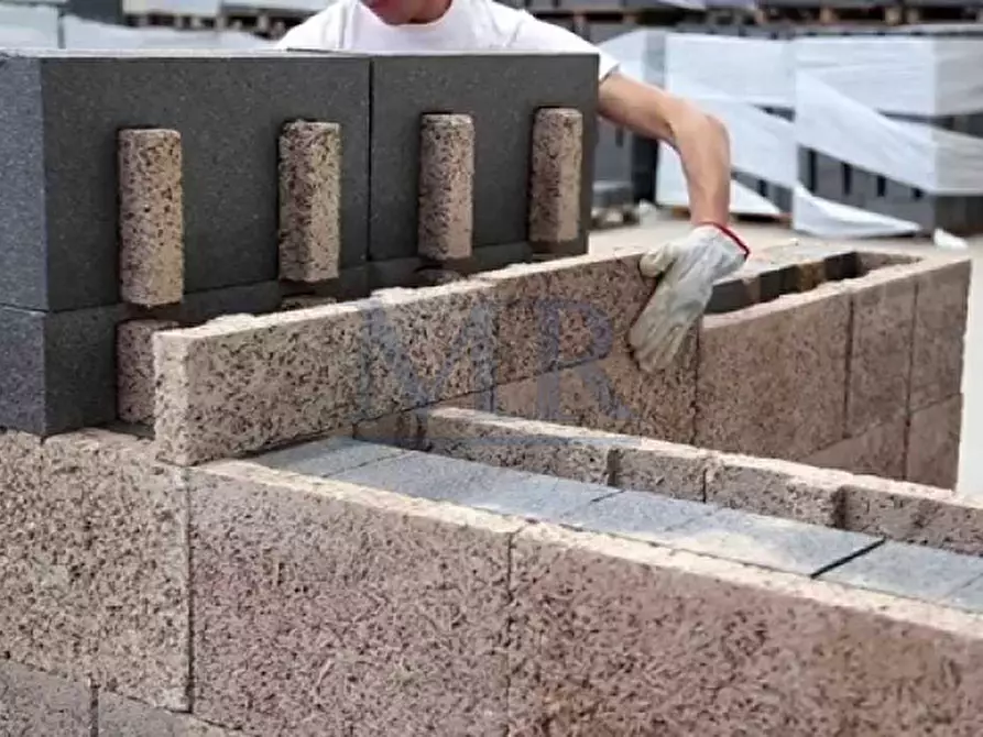 Immagine 21 di Casa quadrifamiliare in vendita  in Via Savioli a Abano Terme