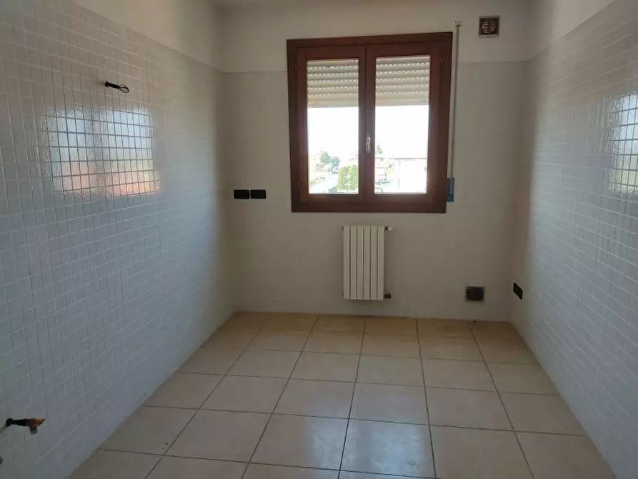 Immagine 2 di Appartamento in vendita  in via tasso a Selvazzano Dentro