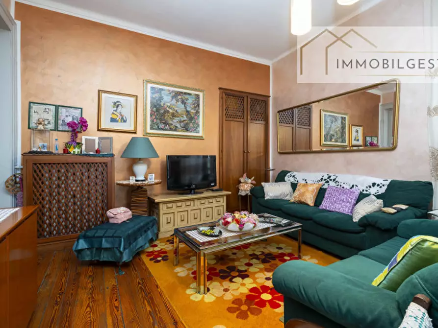 Immagine 3 di Appartamento in vendita  in Corso Regina Margherita 171 a Torino