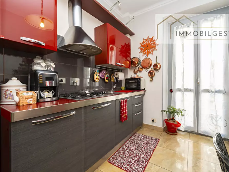 Immagine 9 di Appartamento in vendita  in Corso Regina Margherita 171 a Torino