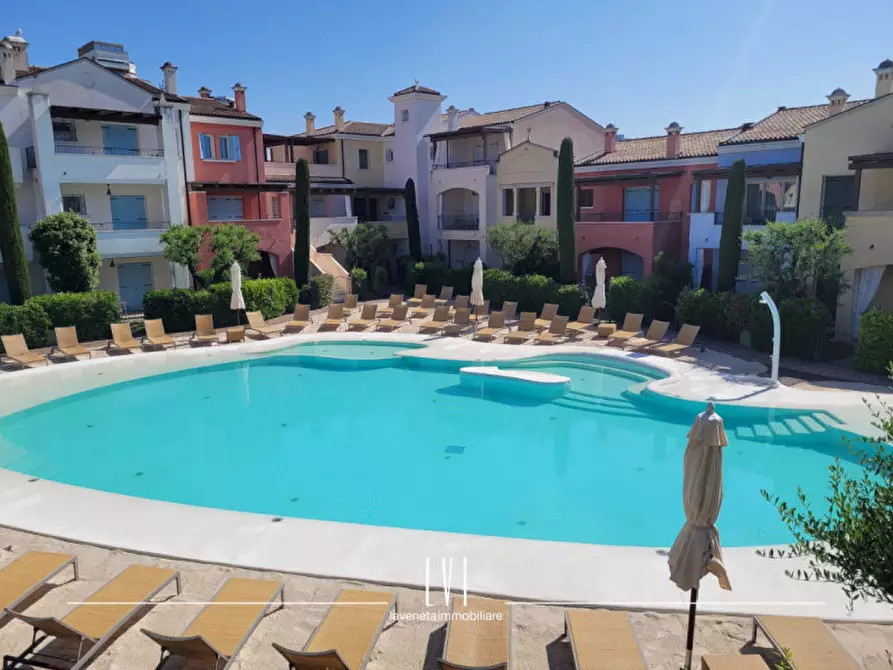 Immagine 2 di Appartamento in vendita  in Via Monsignore Giovanni Marcato 29 a Jesolo