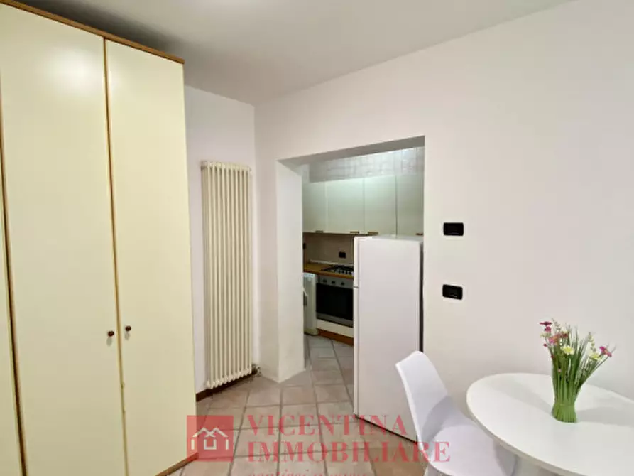 Immagine 6 di Appartamento in affitto  in Via Raffaele Pasi 40 a Vicenza